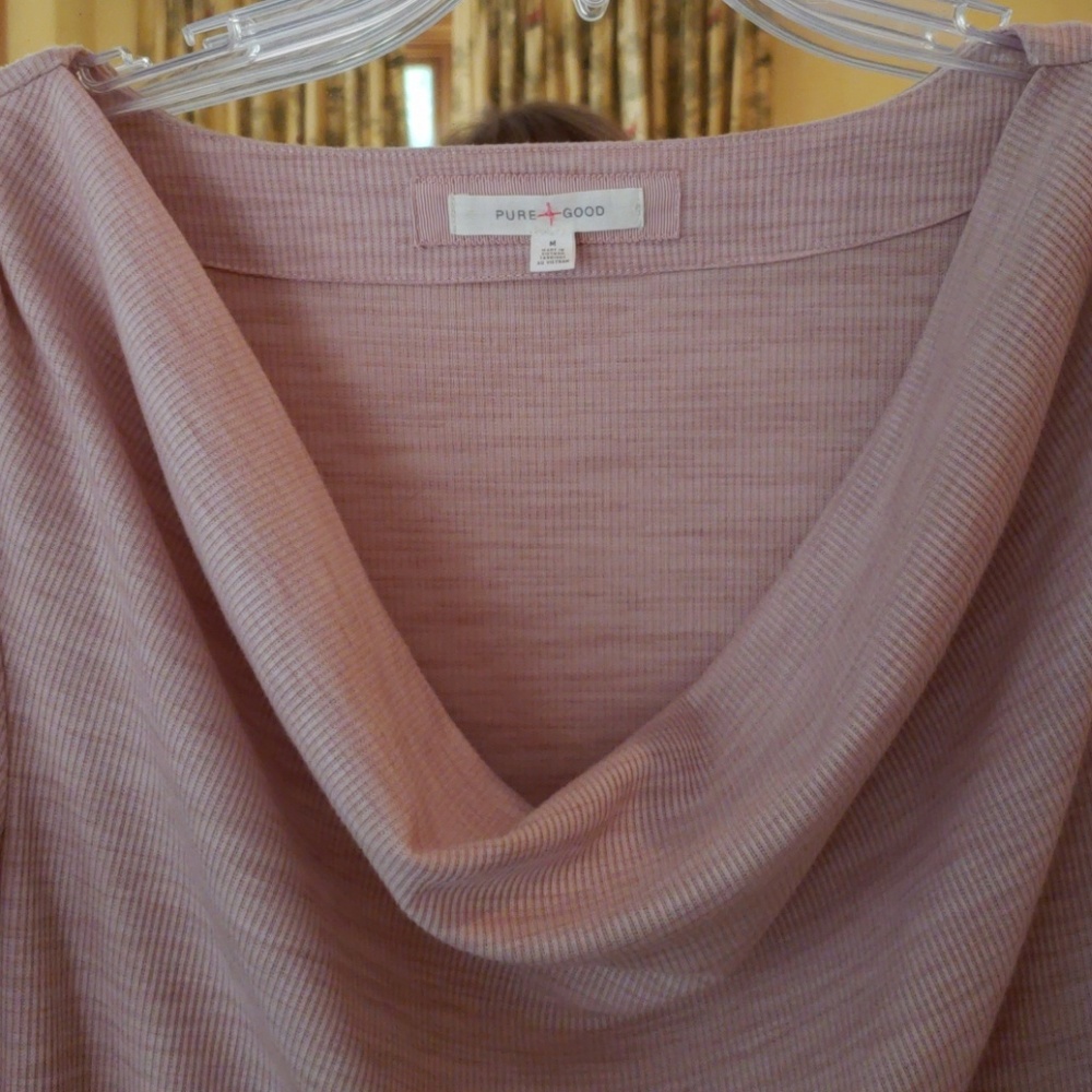 Pure Good tunic. - Picture 2 of 5